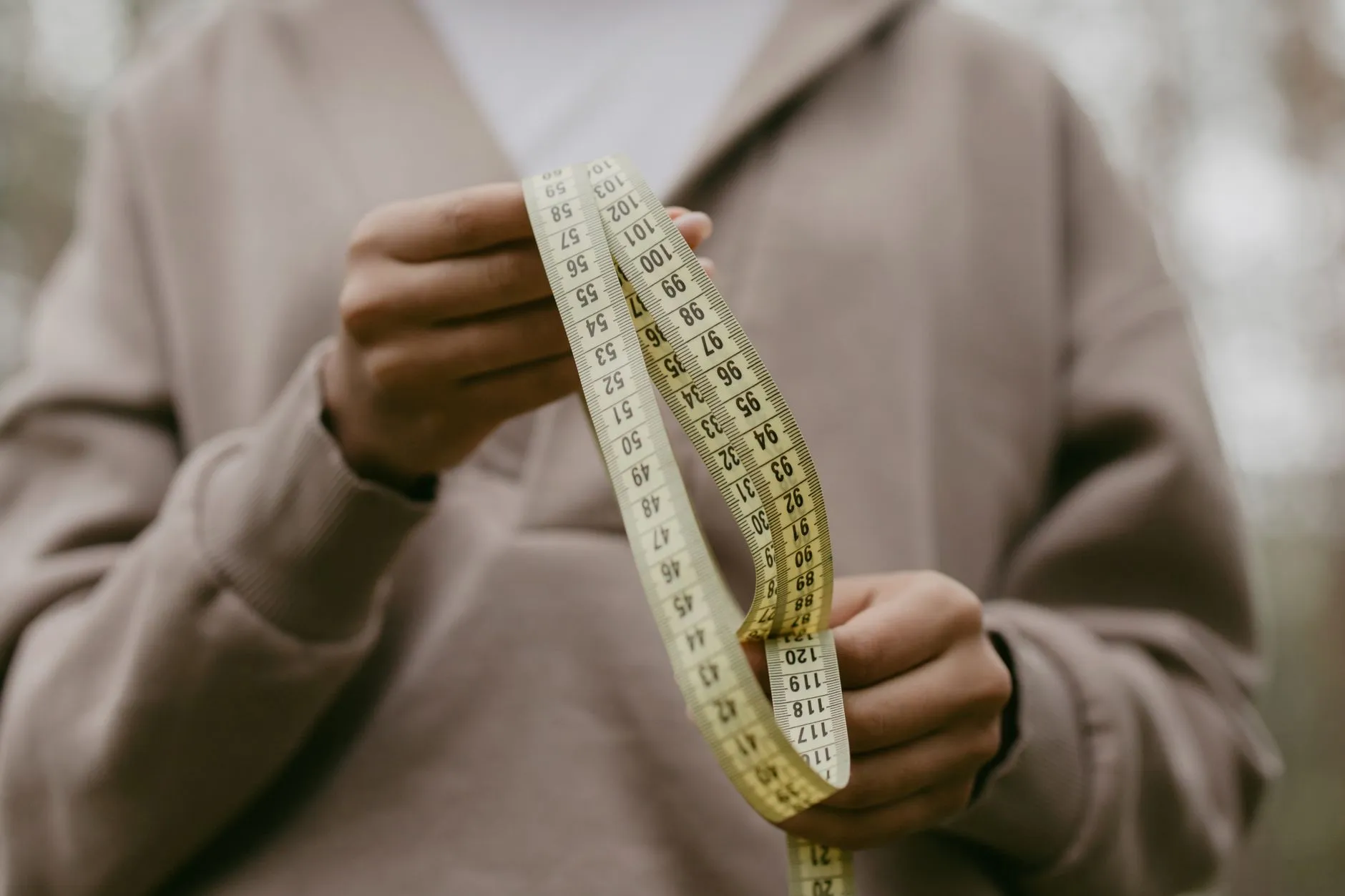 成都英语培训与日语培训课程体系对比：如何根据职业规划选择语种方向